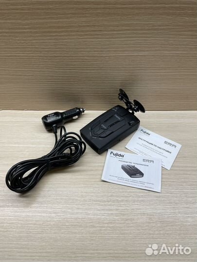 Радар-детектор с GPS-информатором Fujida Era