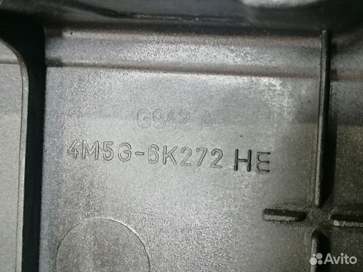 Клапанная крышка Ford Focus 2 qqdb (дефект)