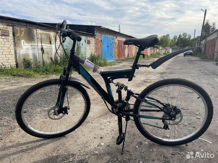 Горный велосипед фирмы Foxx - стингер. Новый