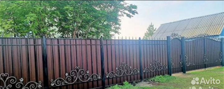 Кованные ворота и калитка