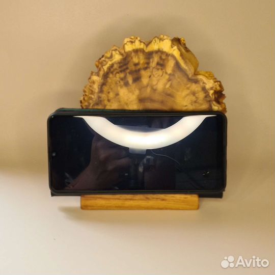 Подставка для телефона и бумаг