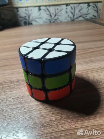 Кубик рубика бачонок, цилиндрический