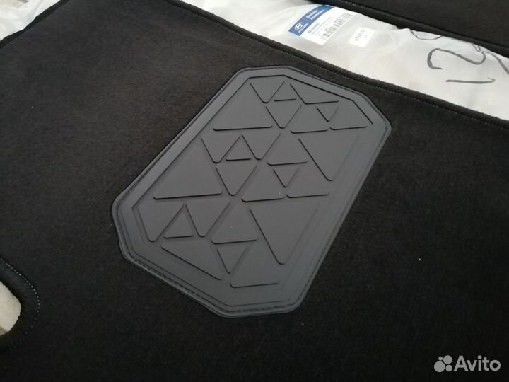 Ковры салона Солярис 2017 текстильные Новые. Ориги