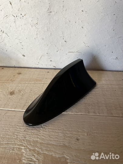 Антенна акулий плавник