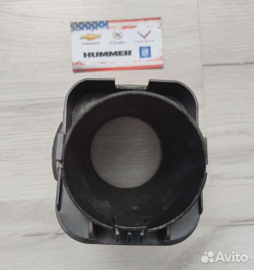 Патрубок воздушного фильтра Hummer H3