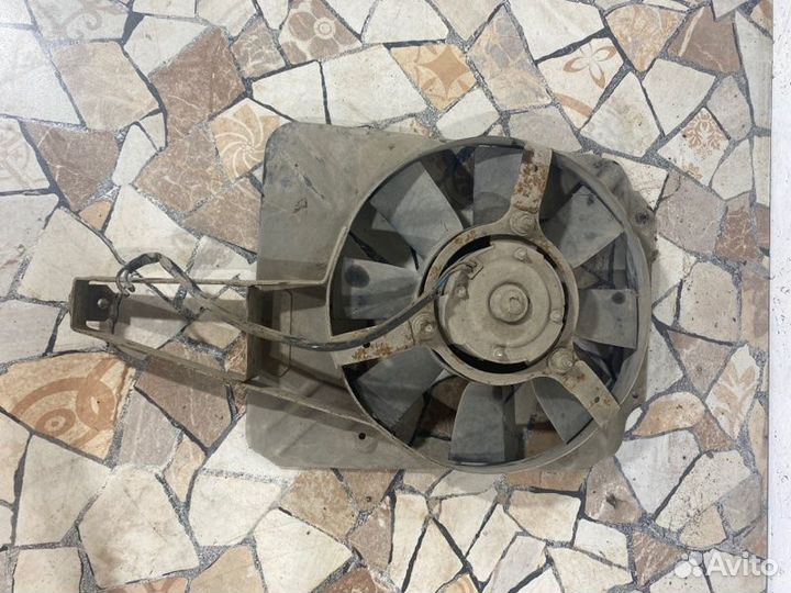 Вентилятор охлаждения радиатора Renault Logan