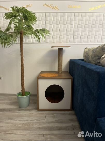 Домик для кошки с когтеточкой