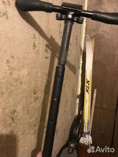 Продам самокат, регулируется высота, складывается