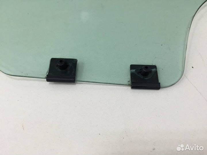 Стекло двери задней левой Renault Duster 2012