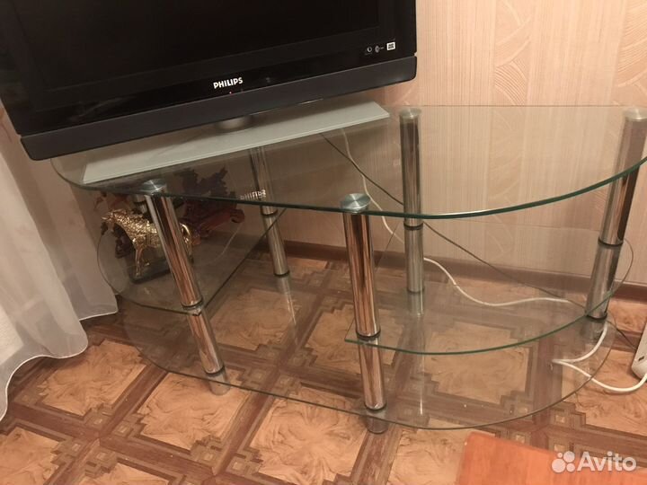 Стеклянная тумба