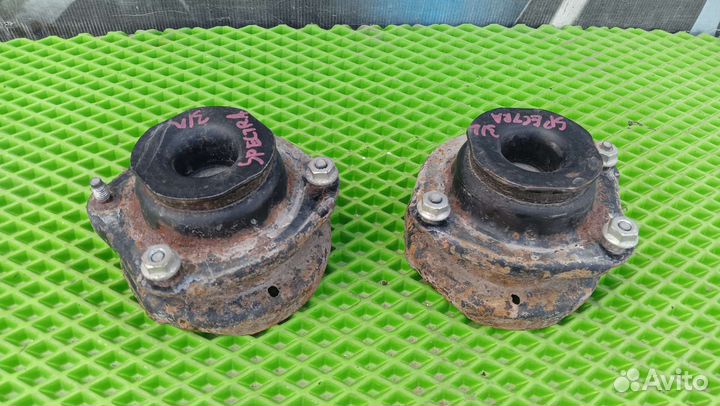 Опорная чашка задняя Kia Spectra седан