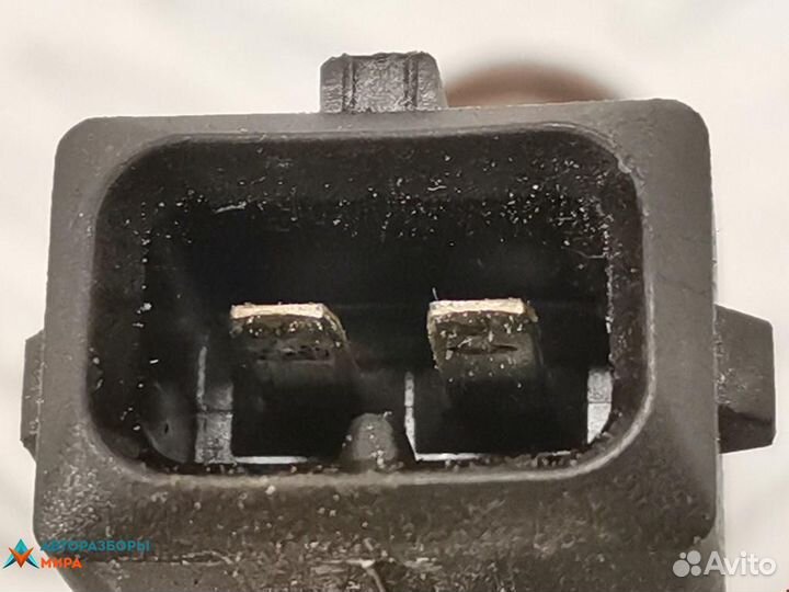 Форсунка Chevrolet Volt 2012 55565481