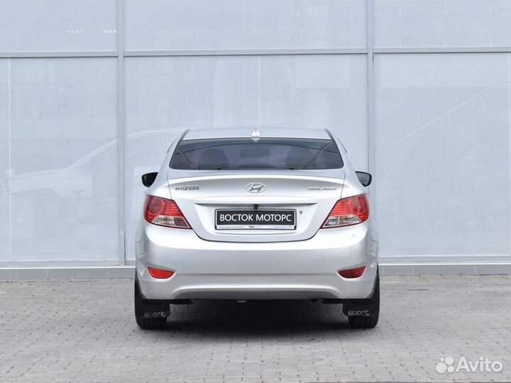 Hyundai Solaris 1.6 МТ, 2011, 210 062 км