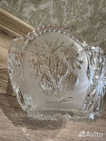 Салатник с цветочным декором, хрусталь