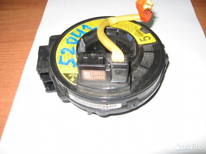 Шлейф под рулевой toyota NCP60, NZE121 corolla кот