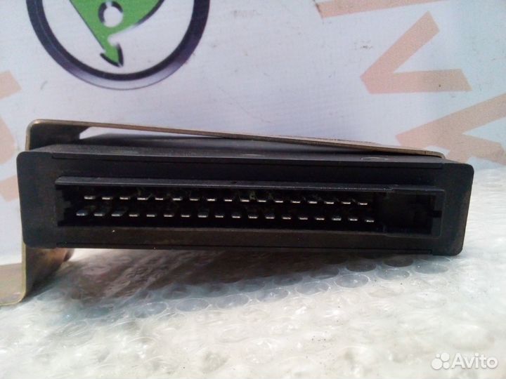 Блок управления стеклоподъёмниками джилли эмгранд