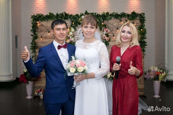 Ведущая(тамада) и диджей