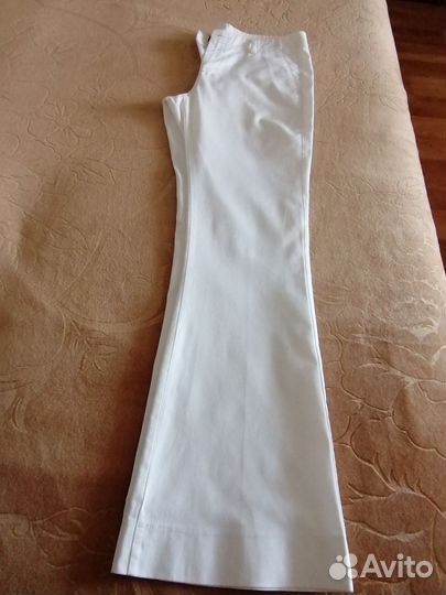 Джинсы белые клеш