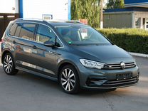 Volkswagen Touran 2.0 AMT, 2019, 77 200 км, с пробегом, цена 2 640 000 руб.