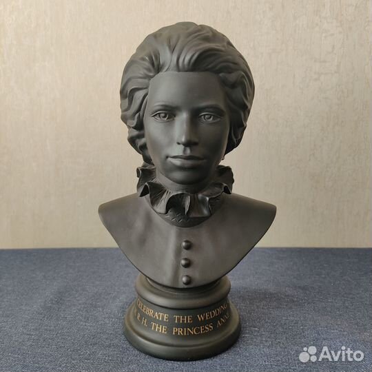 Уникальный бюст принцессы Анны. Royal Doulton