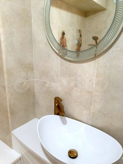 2-к. квартира, 45 м², 3/3 эт.