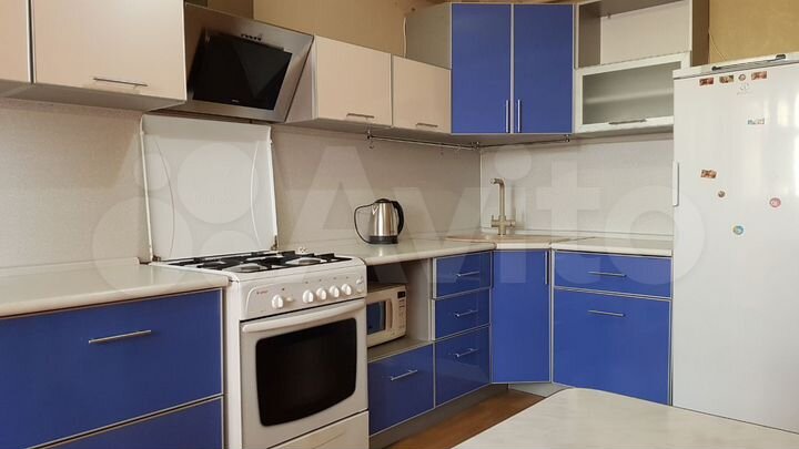 1-к. квартира, 54 м², 8/10 эт.