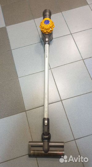 Пылесос беспроводной Dyson DC62