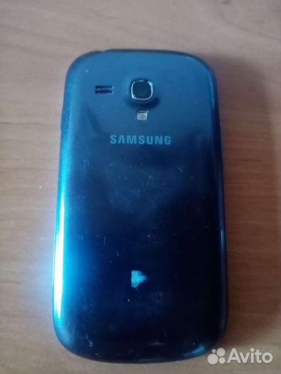 Телефон Samsung