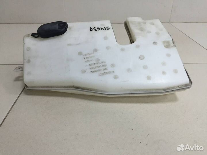 Бачок омывателя лобового стекла Renault Duster 2012