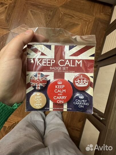 Значки из англии