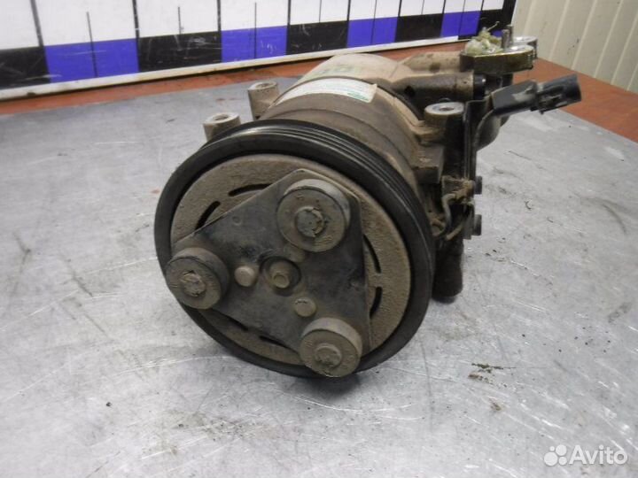 Компрессор кондиционера Hyundai Accent G4EC 2008