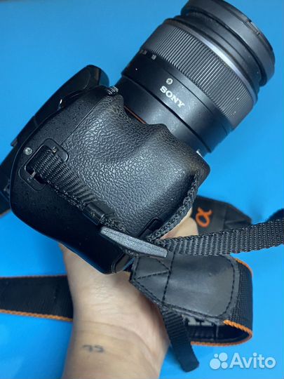 Фотоаппрат Sony SLT-A37