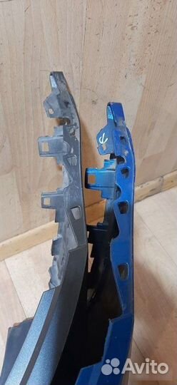 Бампер передний под омыватели Audi Q3