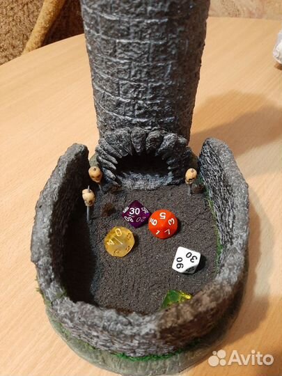 Dise tower. Дайс тауэр. Башня для кубов