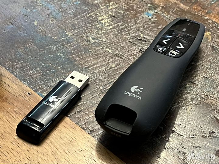 Презентер лазерная указка logitech R400