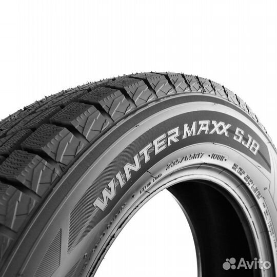 Dunlop Winter Maxx SJ8 235/70 R16 106R