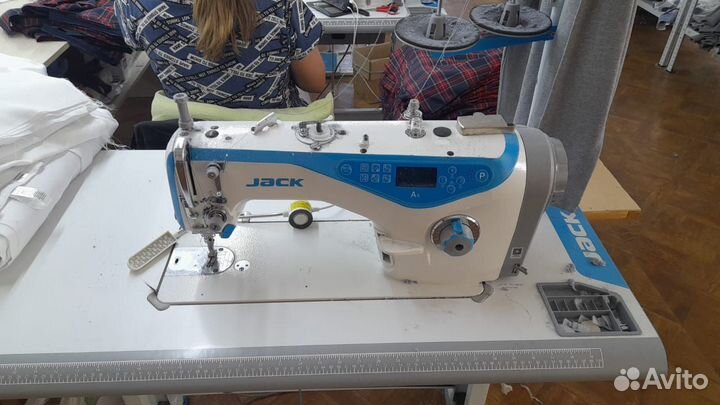 Швейная машина jack a4