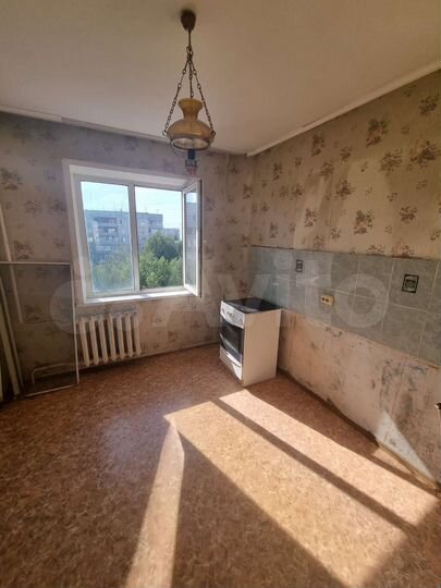 2-к. квартира, 52 м², 8/10 эт.