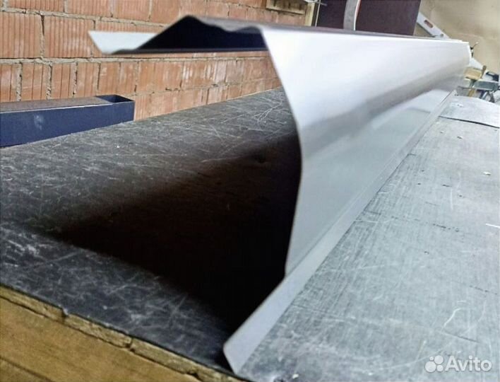 Пороги оцинкованные на VW Touran