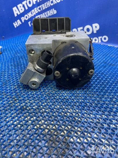 Блок abs Mercedes-Benz W220 седан M112.972 2001