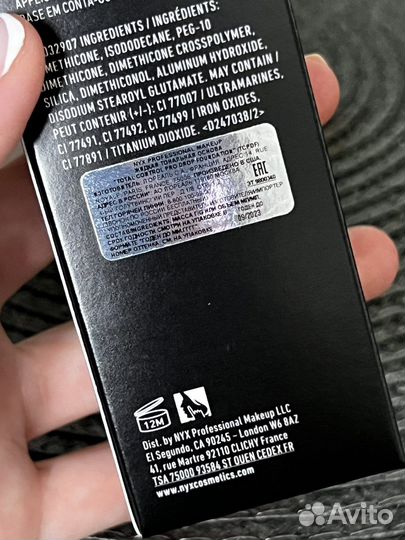 NYX тональная основа новая