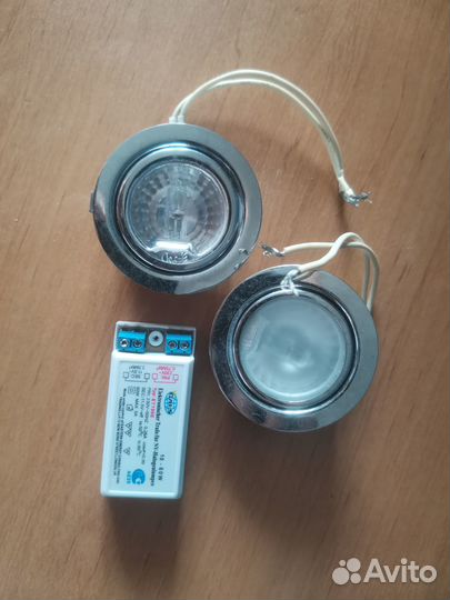 Светильник мебельный