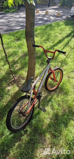 Трюковой велосипед bmx