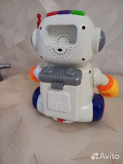 Робот обучающий 