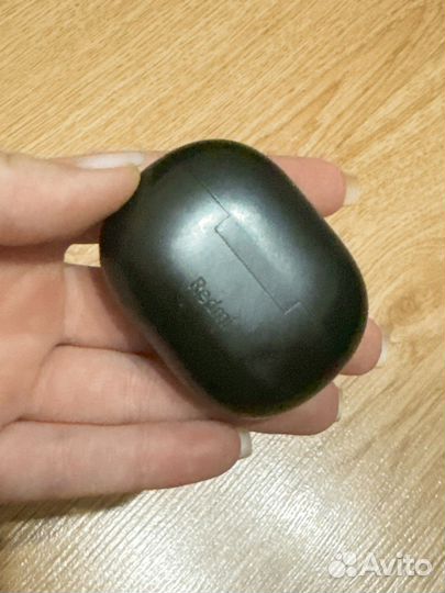 Беспроводные наушники