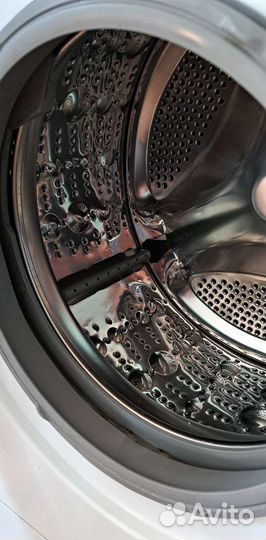 Стиральная машина LG 6/3 кг с сушкой