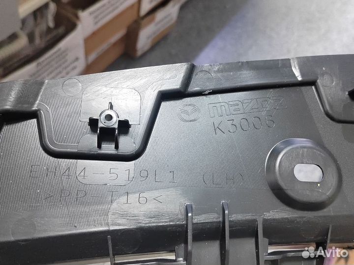 Спойлер бампера переднего Мазда сх-7 2010-20