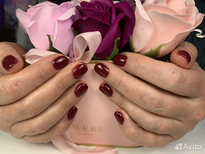 Маникюр,педикюр