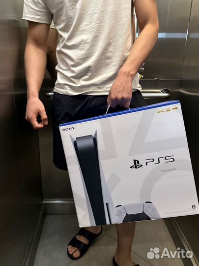 Sony PS5 - С дисководом / FIFA / NHL / UFC