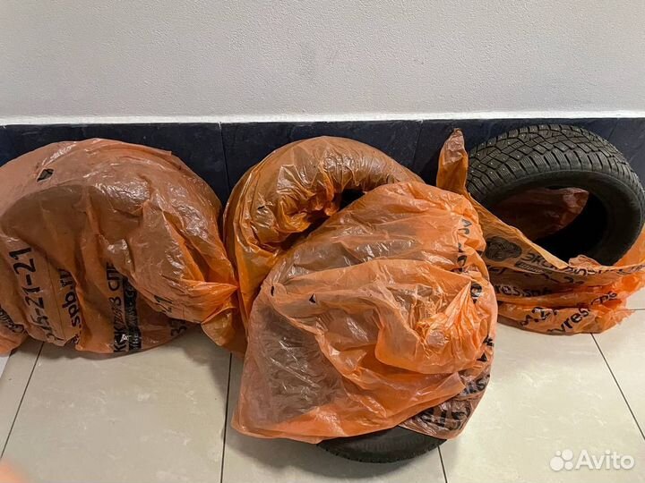 Continental IceContact 2 205/55 R16